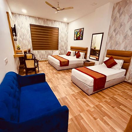 Amora Rooms Dwarka 뉴델리 외부 사진