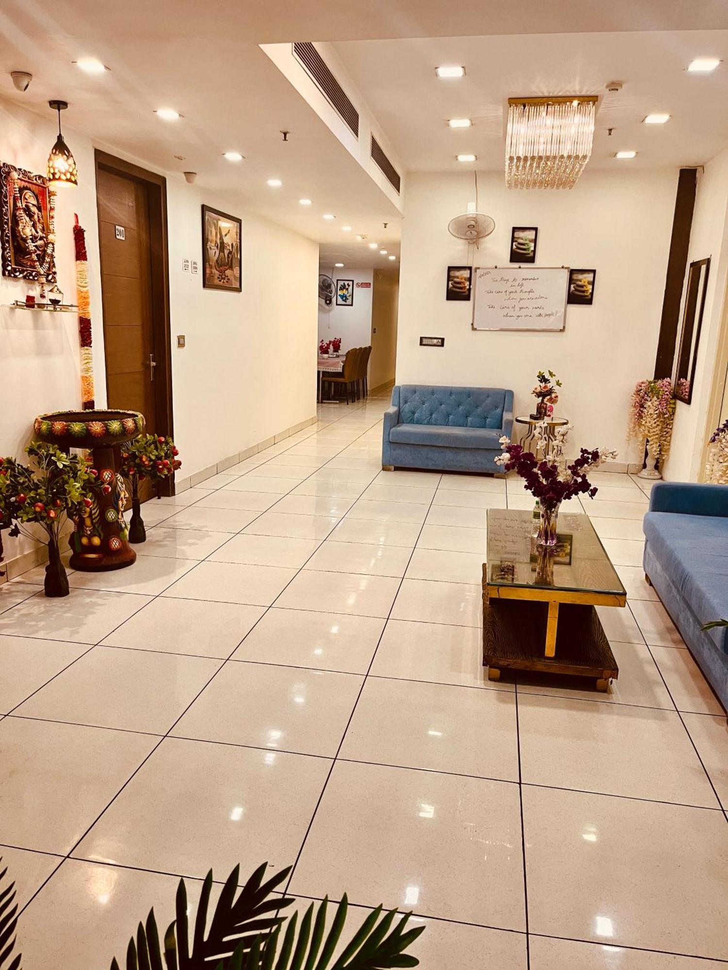 Amora Rooms Dwarka 뉴델리 외부 사진