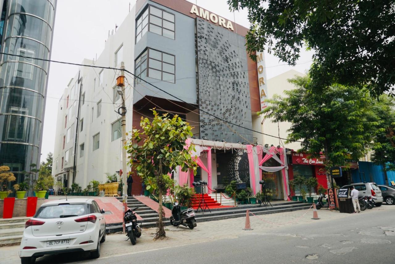 Amora Rooms Dwarka 뉴델리 외부 사진